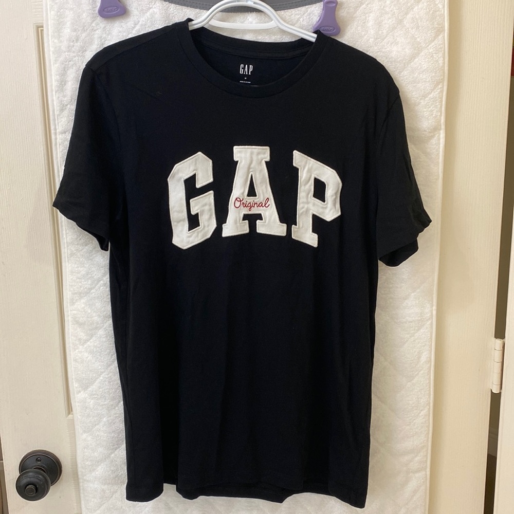 Mens M Gap black t-shirt in Excellent Condition